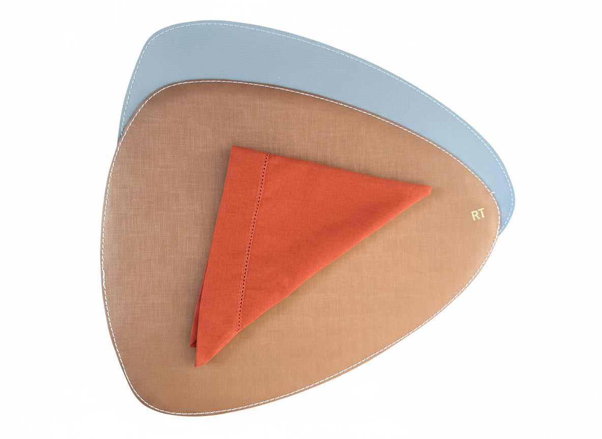 Double-sided leather placemats with napkins