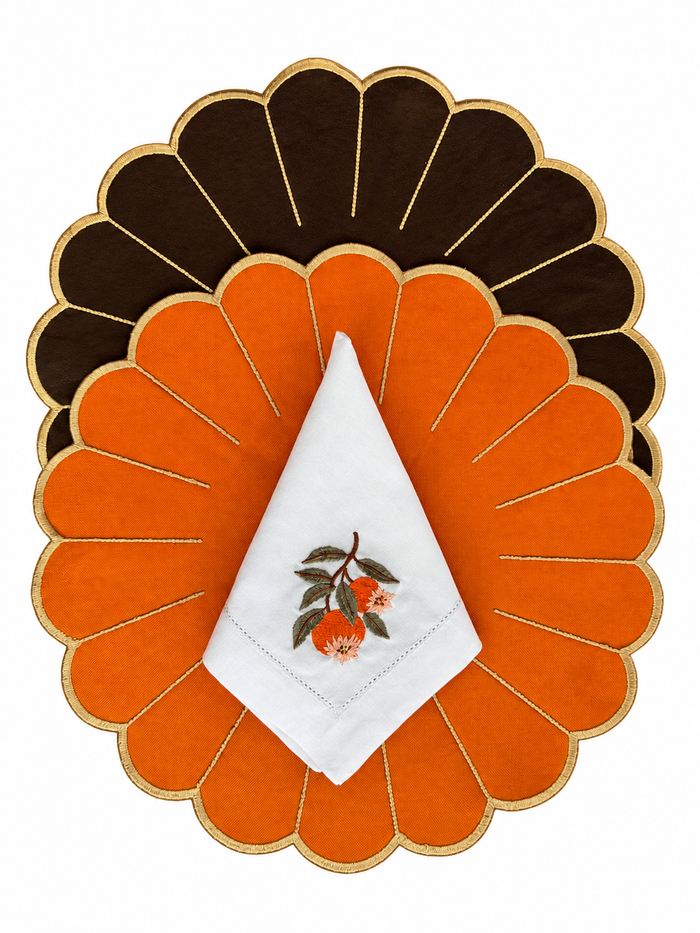 Double-Sided Placemat with Embroidered Napkin