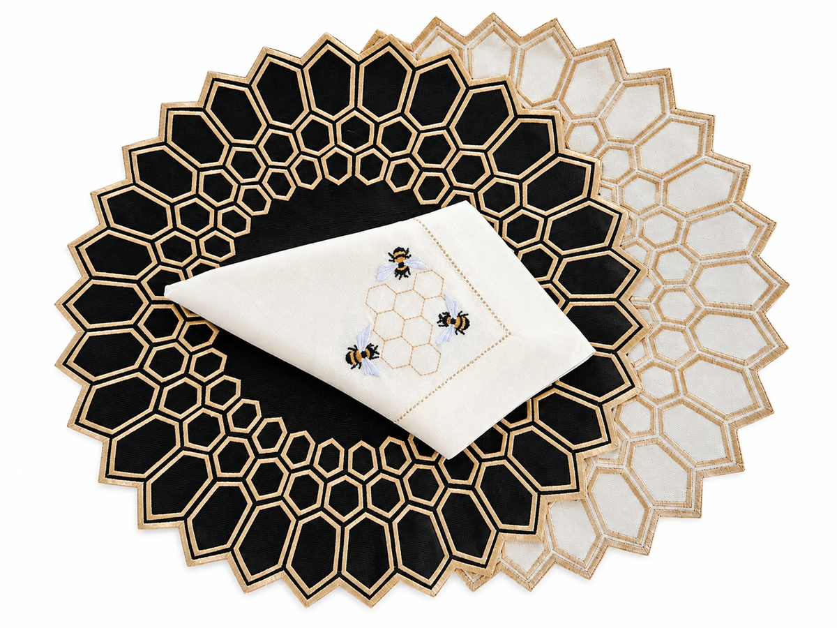 Placemats bee hive black/offwhite designer Revelation Table with bee napkin
