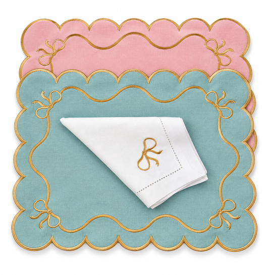Placemat double-side Pink and blue for a gender reveal party.