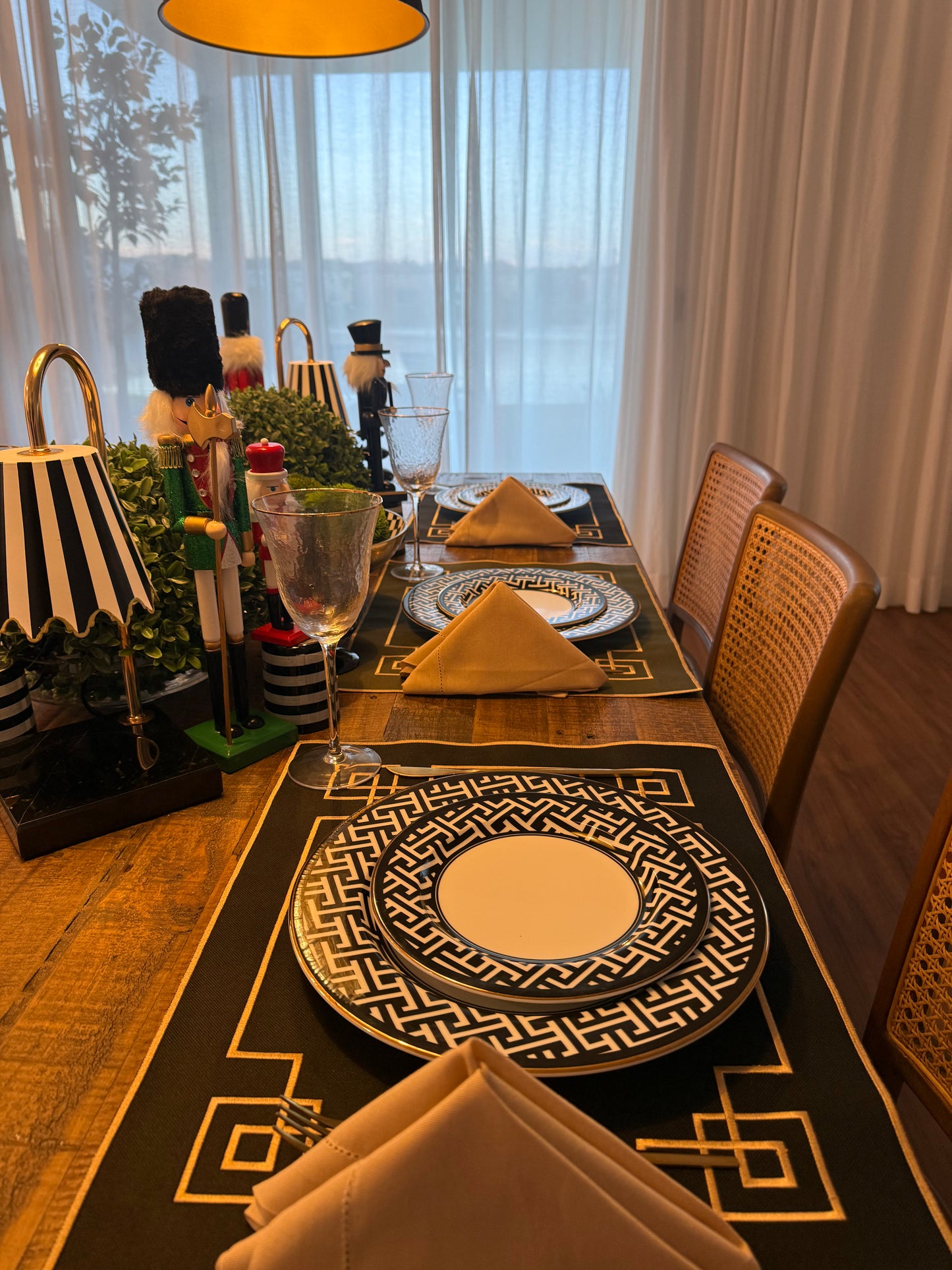 Placemets double-sided waterproof with square designer