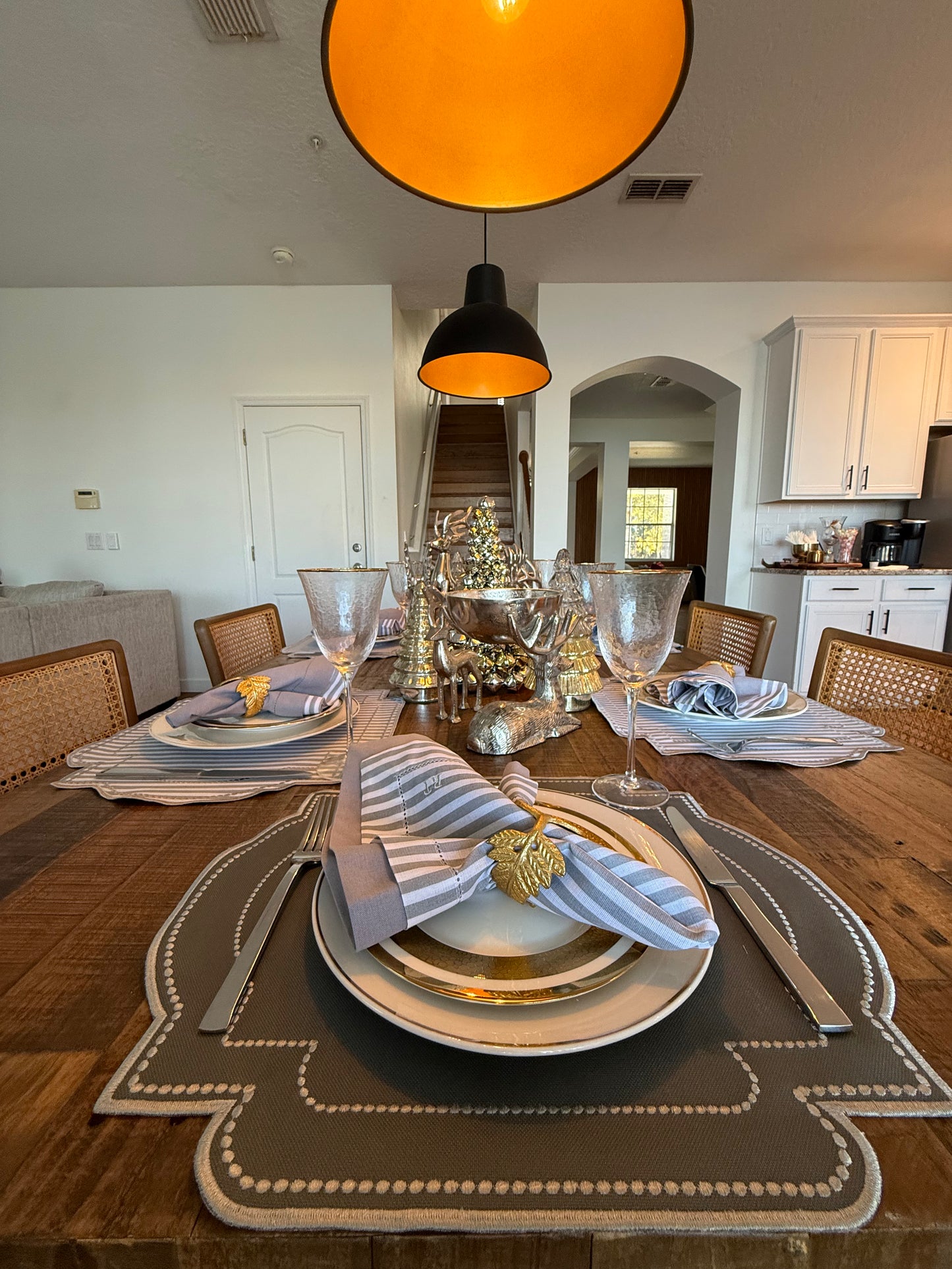 Placements Double sided Beige and stripe with Nude napkin