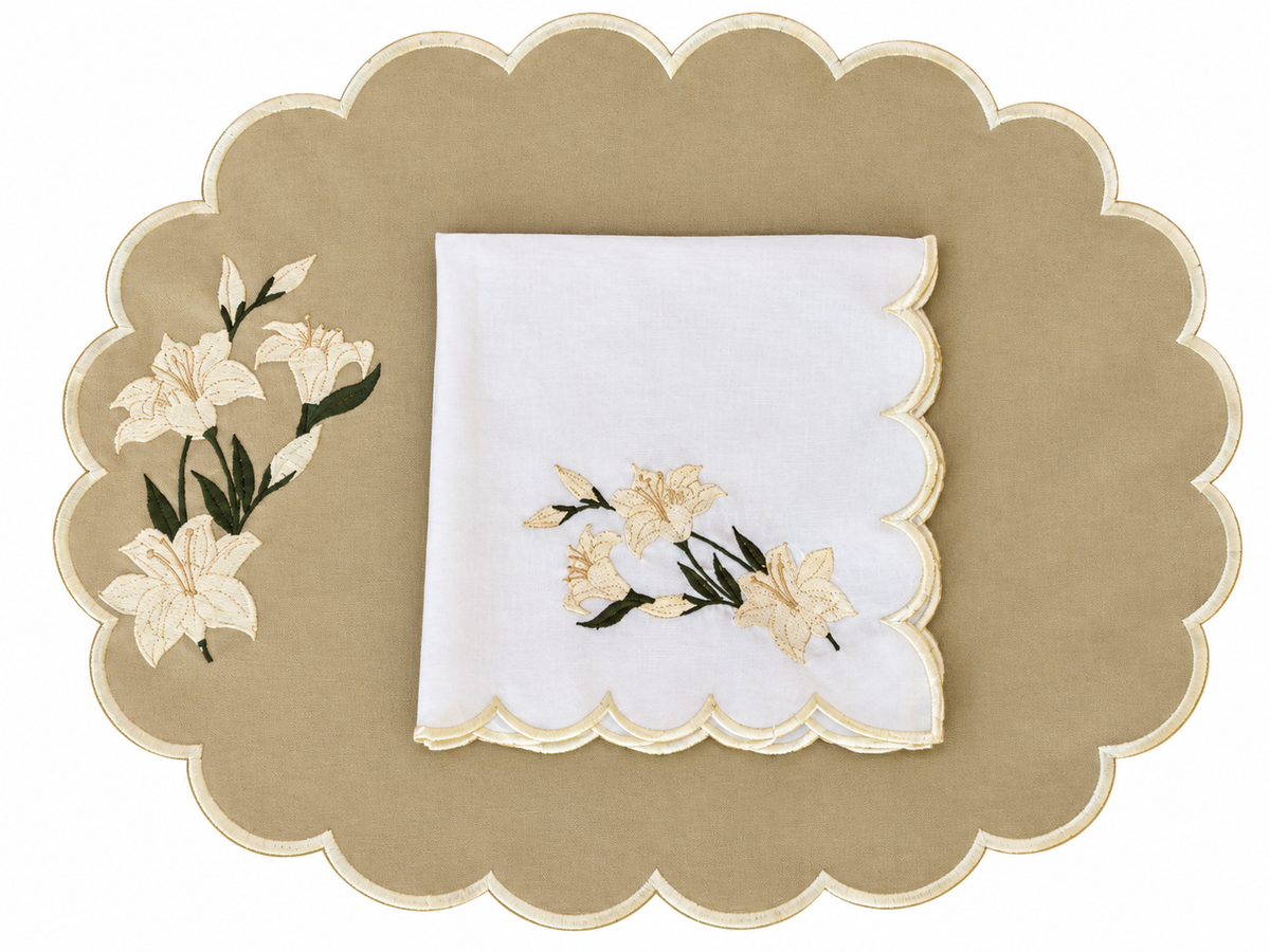 Reversible placemat with lily embroidery