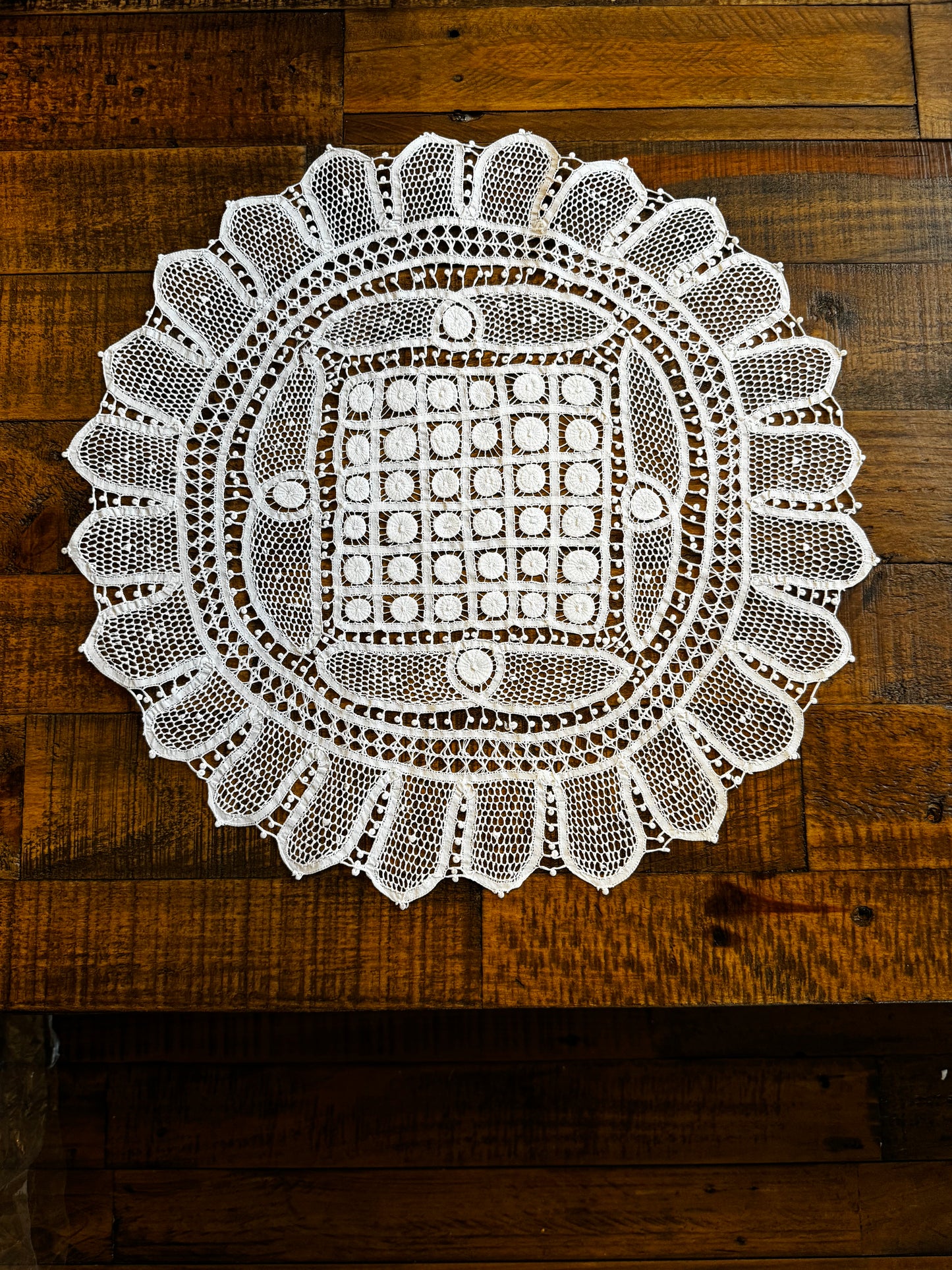 Placemats Renaissance White circle